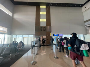 大陸横断でおすすめの航空会社と路線　FLL空港